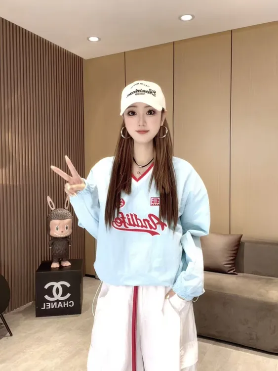 LL6677 春秋复古运动卫衣女宽松时尚高街嘻哈设计感百搭长袖上衣
