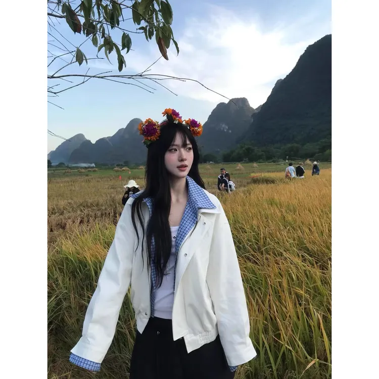 蓝白格夹克外套女春秋三八妇女节宽松休闲设计感上衣流行温柔知性