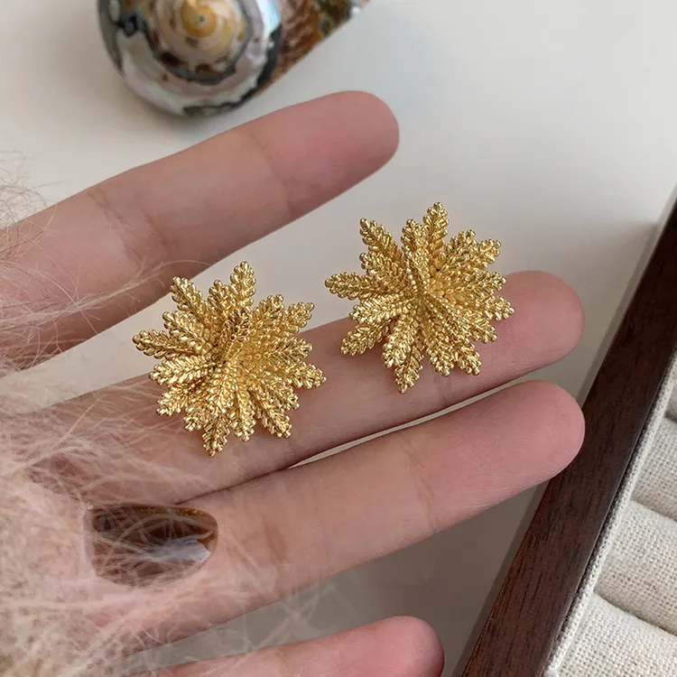 铜合金耳饰 金色立体麦穗耳钉女2025新款小众高级感耳环气质耳饰