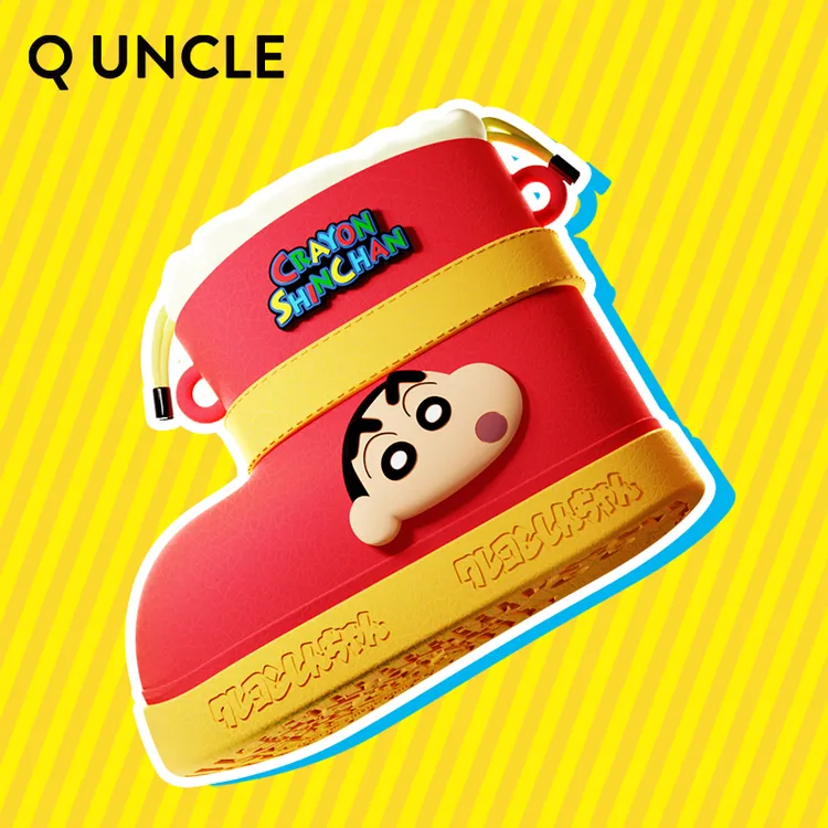 新品蜡笔小新雨靴款斜挎包女士休闲单肩包可爱潮玩夏天休闲包卡通