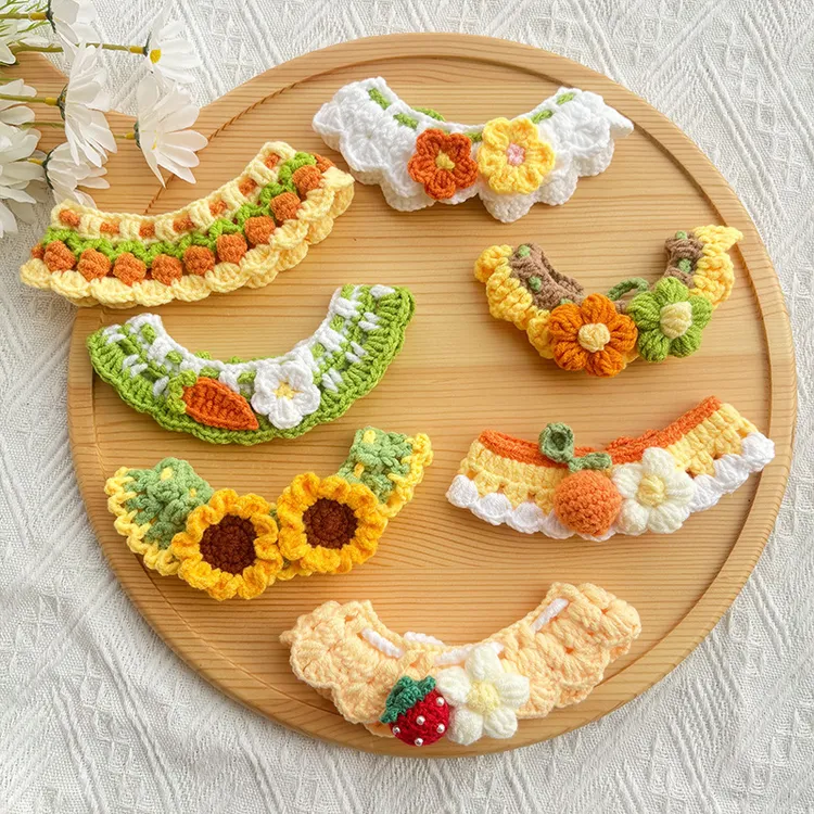 25春款宠物针织围脖猫咪花朵编织项圈狗狗毛线口水巾可爱橘子装饰