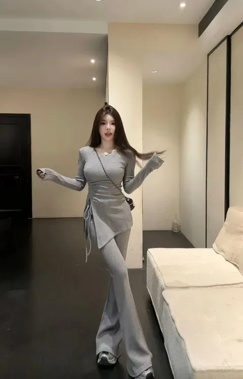 慵懒风秋冬款修身时尚高级纯欲百搭套装