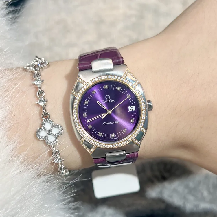 95新 Omega/欧米茄 海马/表径31.5/石英/Om1082