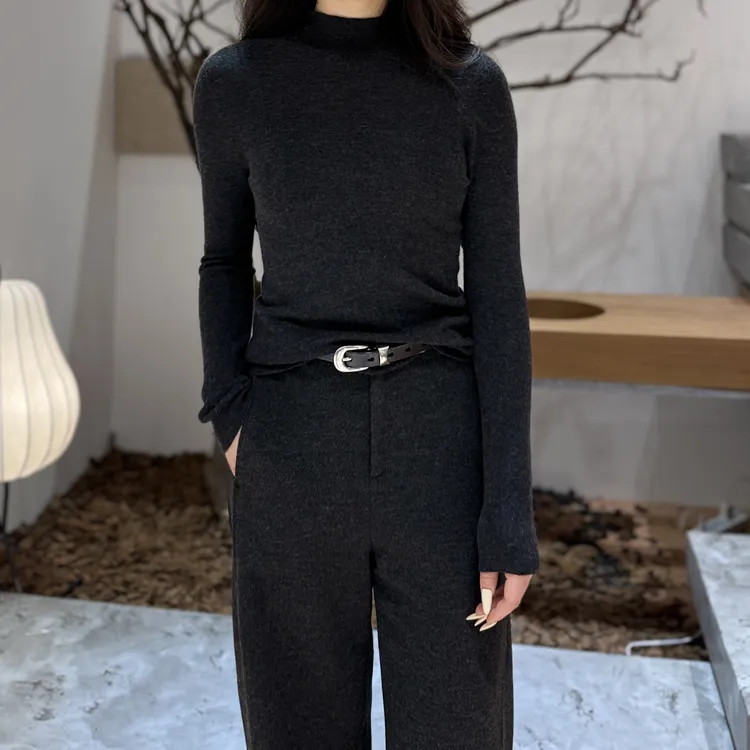 euri自由的简讯丨康赛妮100精纺山羊绒岛精18针无缝打底衫-MY6353