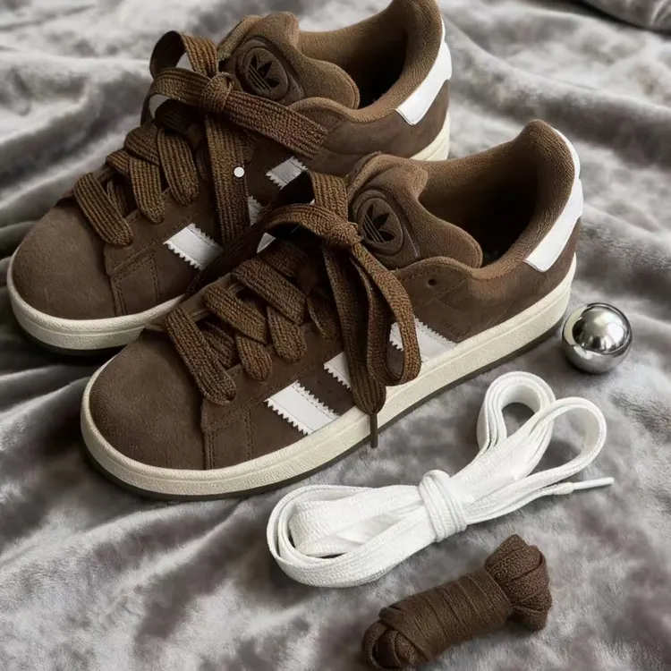 adidas/阿迪达斯三叶草男鞋经典复古中性运动滑板鞋面包鞋GY6433