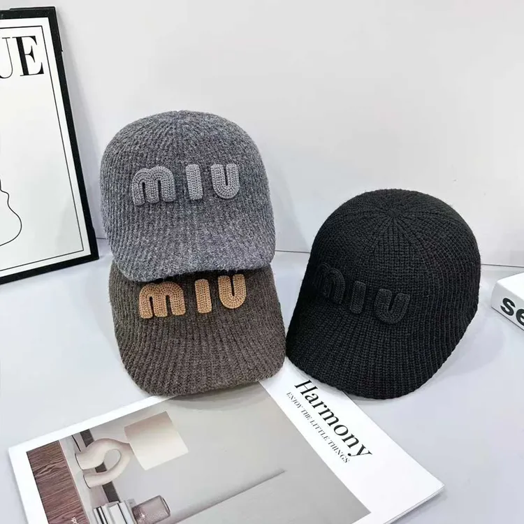 秋冬新款复古老钱风羊毛针织鸭舌帽高级感保暖时尚显脸小马术帽潮
