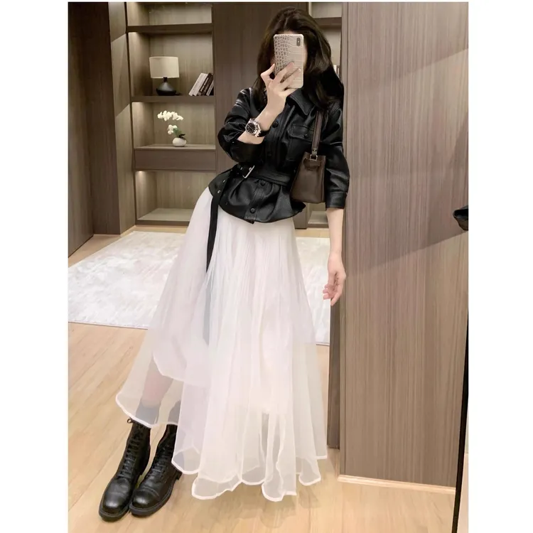 Leathercat黑色皮衣女款2025年新款时尚高级感酷飒风短款收腰外套