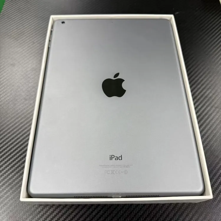 95新 Apple/苹果 9.7寸Air平板电脑适合学生学习追剧上网课绘画