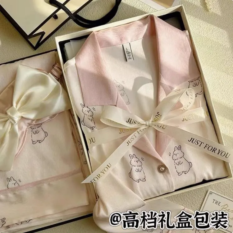 生日礼物送女生女友女朋友高级感老婆实用高档送给闺蜜的睡衣礼盒