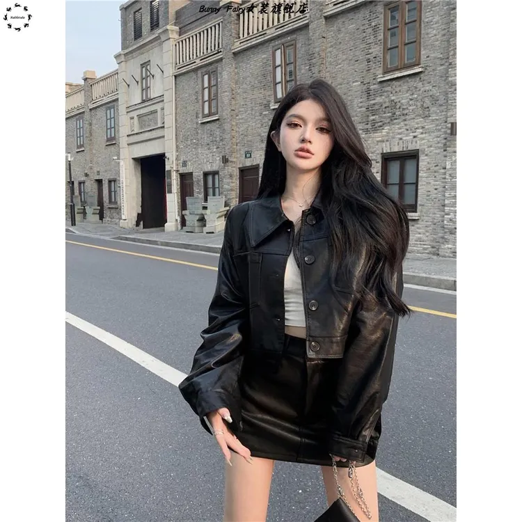 2025秋季新款美式辣妹风设计感单排扣皮衣包臀半身裙时尚套装女潮