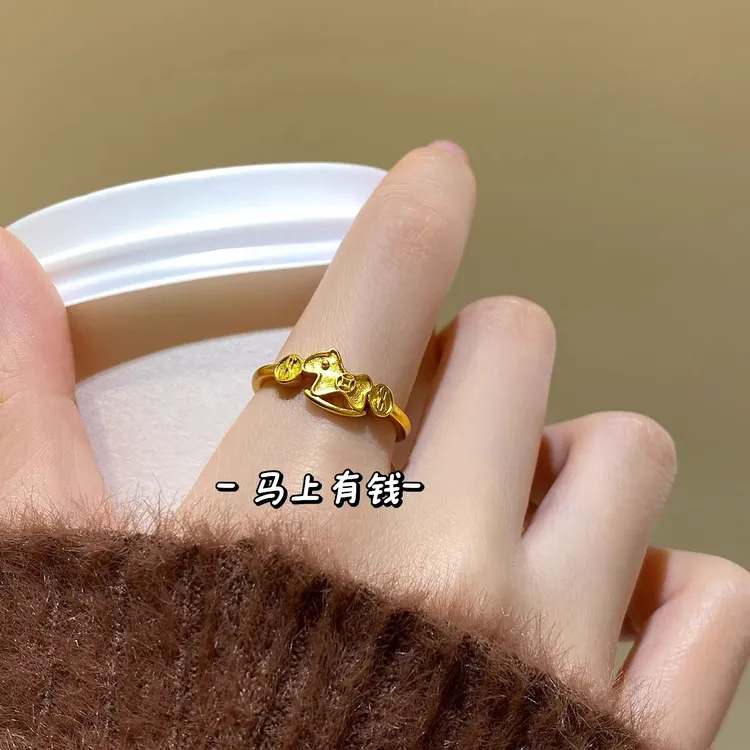 合金戒指 黄金色招财小金马戒指女新款肖马本命年铜钱指环
