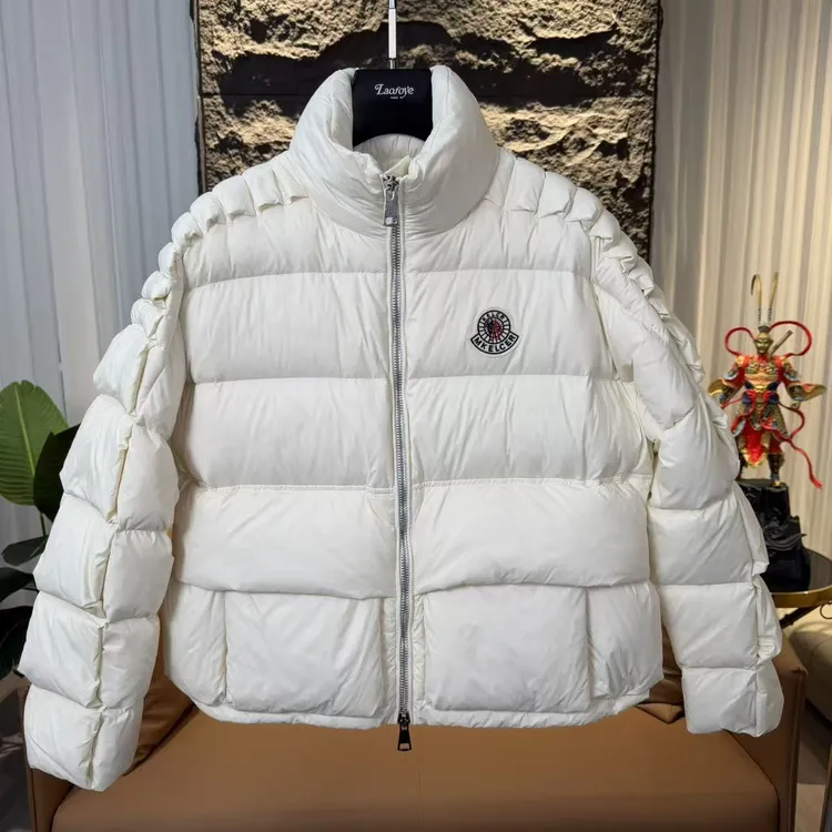 【VanJazny】新款潮流男士冬季高端简约胸标立领羽绒服5530