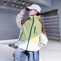 中大童2025春季新款连帽拉链开衫外套男童女童冲锋衣宽松休闲风衣