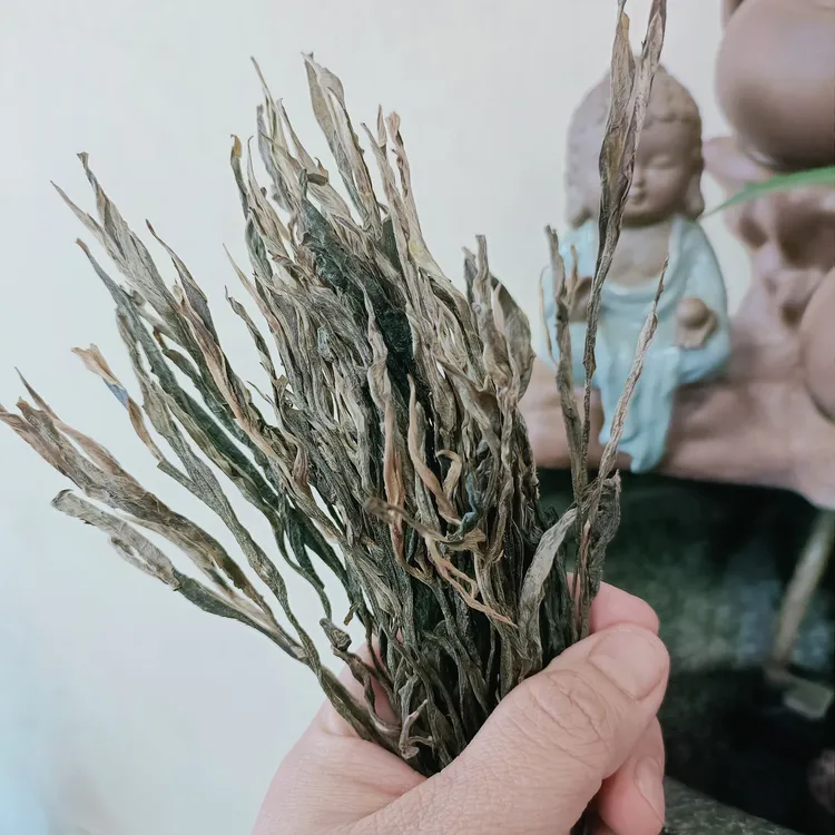 150克云南高山古树普洱生茶把把茶手工藤条茶散茶