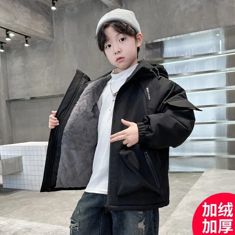 男童冲锋衣外套春秋款2025新款中大童春季加厚派克服儿童炸街帅气