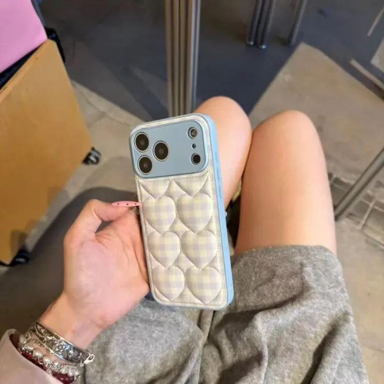韩系蓝格纹刺绣爱心适用iPhone17promax手机壳苹果16Pro可爱15/14