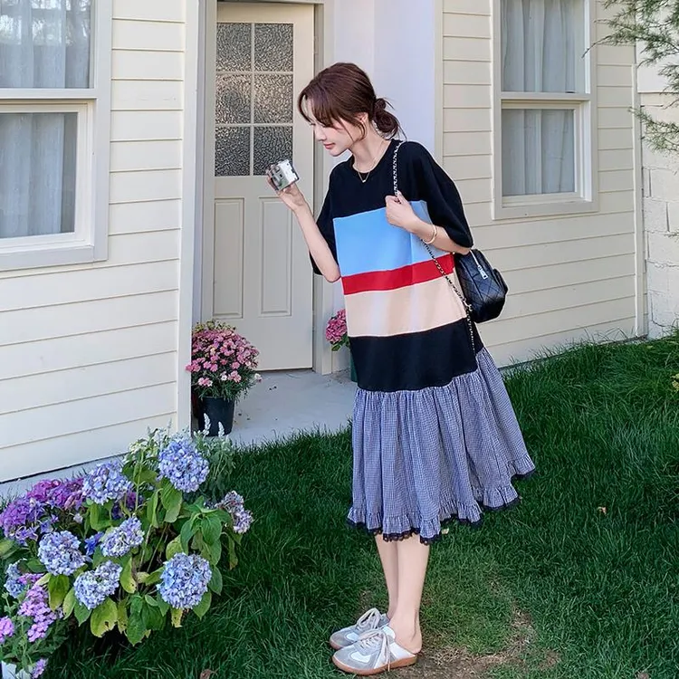 设计感撞色拼接条纹连衣裙女2025年夏季新款时尚独特绝美减龄裙子