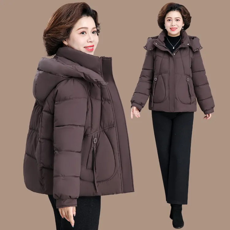 中年妈妈冬季羽绒棉服短款2025新款中老年女款秋冬装棉袄外套大码