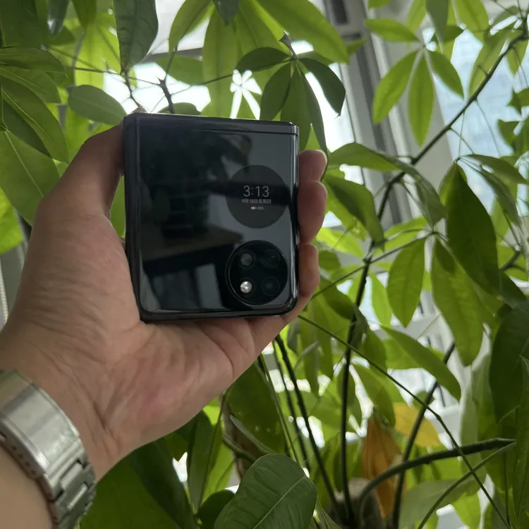 9新 Huawei/华为 P50pocket 小折叠手机支持双卡双待鸿蒙系统原装