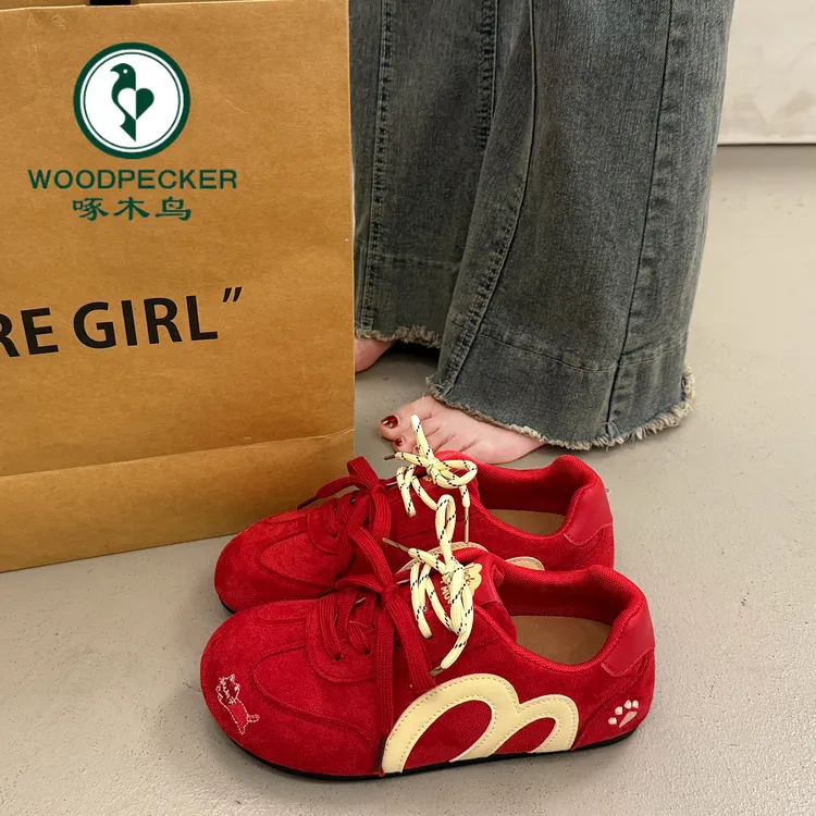 啄木鸟爆款红色德训鞋女2025新款夏季透气休闲板鞋薄底阿甘运动鞋