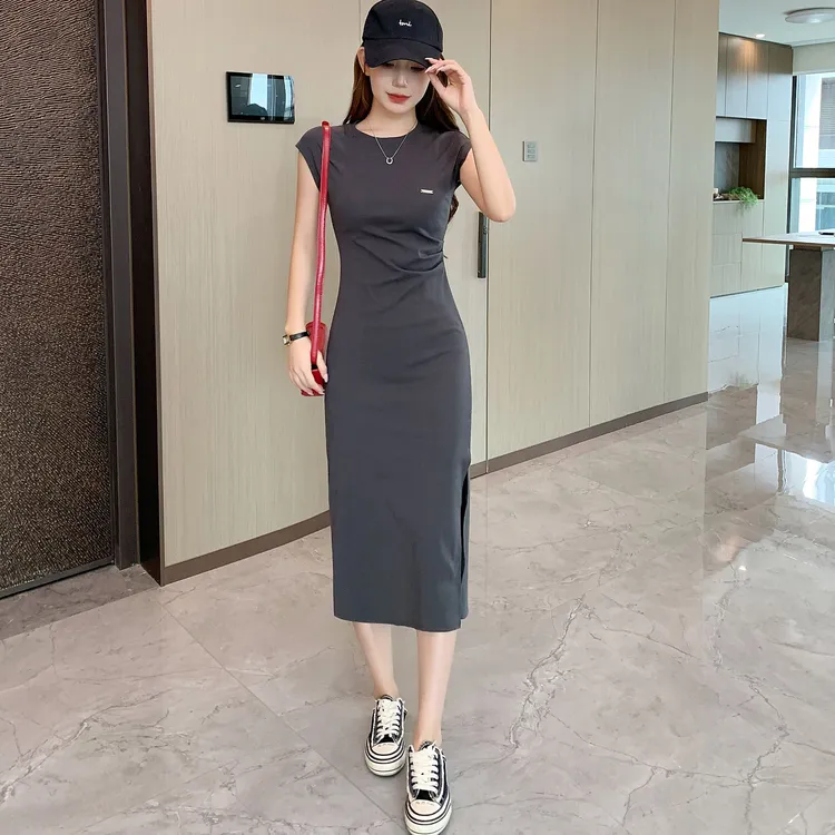 财阀千金女装2025新款时尚气质休闲显瘦长款开叉裙子夏天连衣裙
