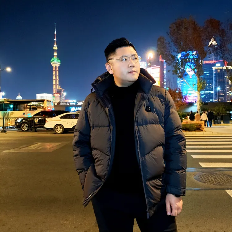 【宝总轻奢羽绒服保暖加厚】130-290斤防风鸭绒服短款带帽男装外套