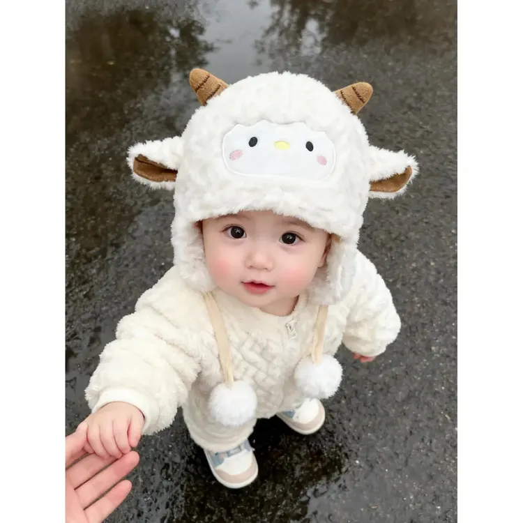 宝宝帽子可爱卡通保暖加厚毛绒系带帽男童女童秋冬款婴儿护耳帽潮