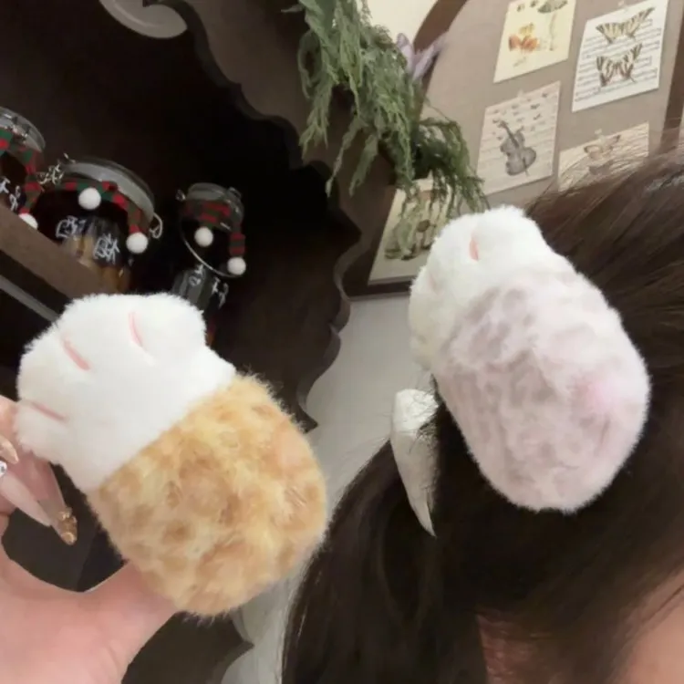 原宿辣妹可爱小猫爪发夹发饰夹子毛绒秋冬刘海夹发卡头饰女韩版