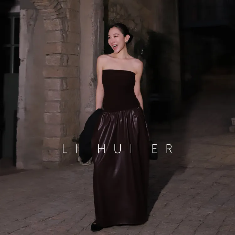 LiHuiEr李慧儿【卡利纳序诗】2025秋简约酒红色抹胸连衣裙LL025672