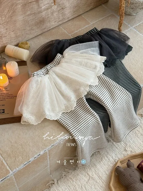 女童喇叭裤冬款2025新款宝宝假两件加绒芭蕾风条纹屁帘裤宝宝裤裙