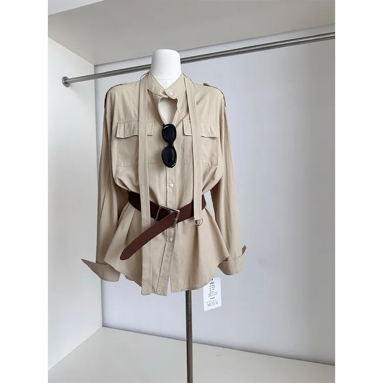 美式酷飒卡其色立领飘带系扣长袖衬衣女早秋新款口袋工装休闲上衣