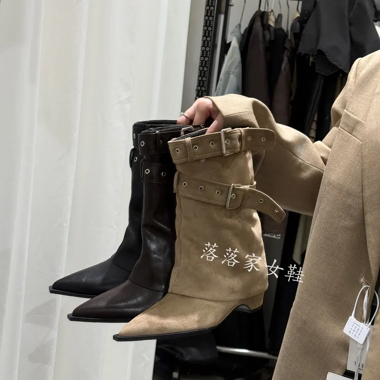 2025秋冬新款甜酷风中跟皮带扣裤管靴女气质尖头软皮粗跟中筒靴子
