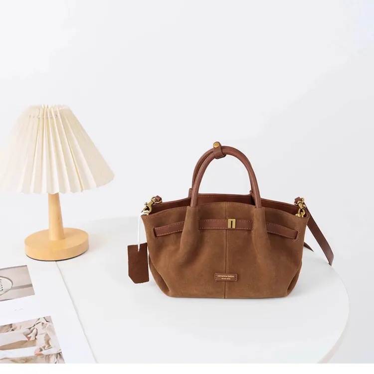 秋冬新款精致女包通勤风磨砂牛皮手提包时尚复古单肩女包托特包