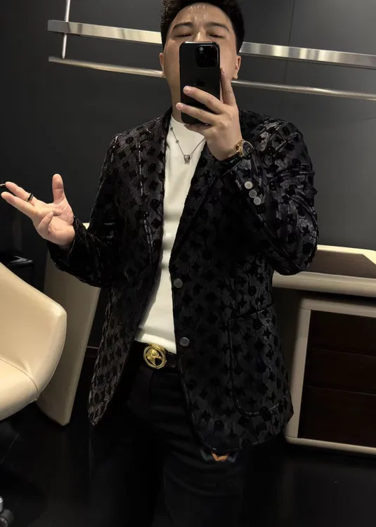 【马哥严选】秋季新款时尚潮牌暗纹提花百搭商务休闲修身黑武士外套