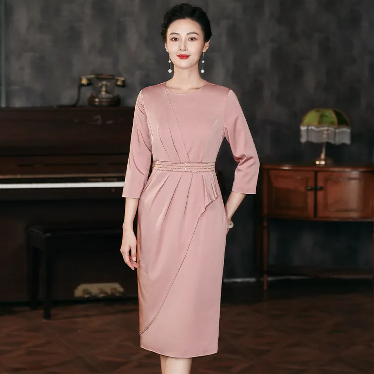 2024秋款中老年喜妈妈婚宴礼服裙中长款高端阔太太洋气显瘦连衣裙