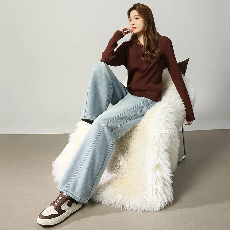 浅蓝色加绒阔腿牛仔裤女秋冬2024新款高腰显瘦百搭浅色直筒裤子女