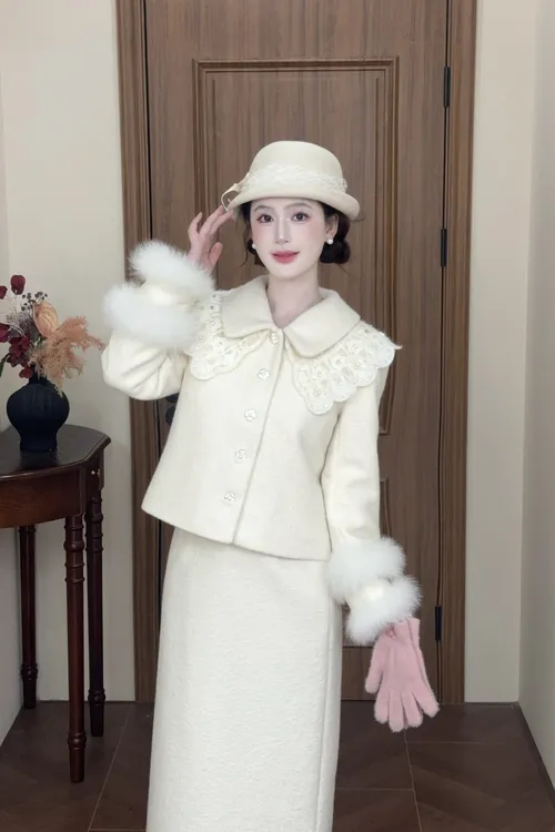 LiLi李李家【雪国千金】法式甜美千金风白色羽绒服套装XMZH10640