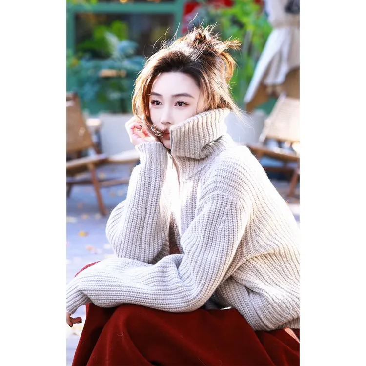 52-宝儿家含幂BV119525411冬季款松弛设计感绵羊毛双拉链高领毛衫