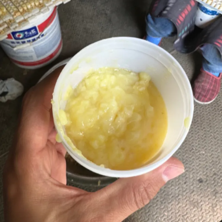 【新鲜蜂王浆】顺丰包邮，天然新鲜蜂王浆