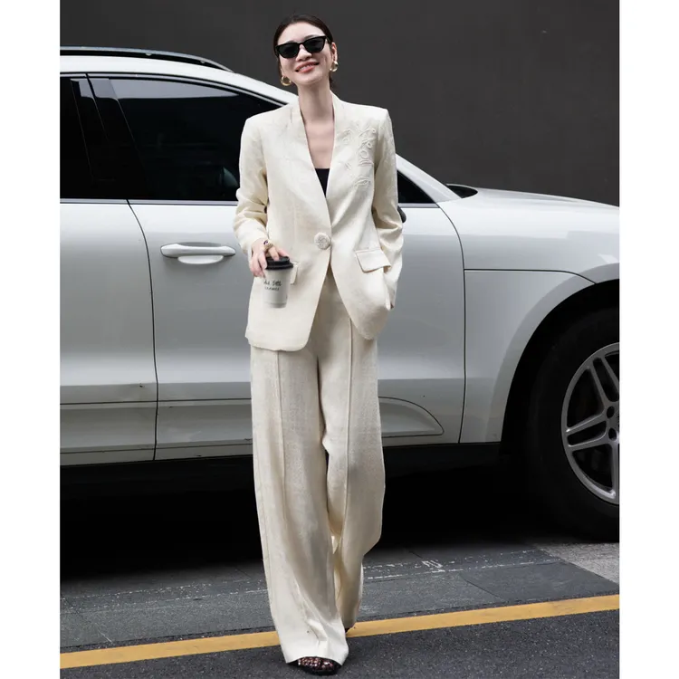 2025欧洲站女装高级感提花订珠西服套装裤商务女总裁职业休闲款秋