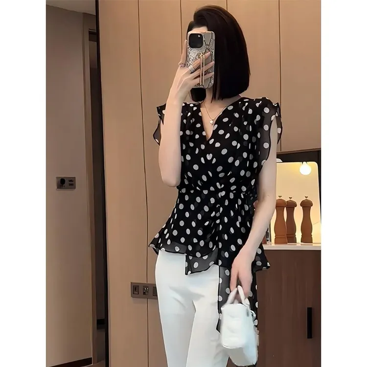 时尚优雅绝美黑色波点v领无袖网纱背心女夏季款洋气好看百搭衬衣