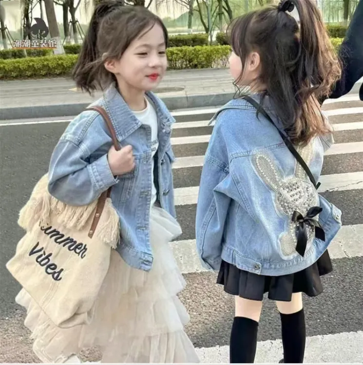 飞天小小猪女春秋软牛仔外套翻领圆领亮片珍珠常规儿童牛仔衣百搭
