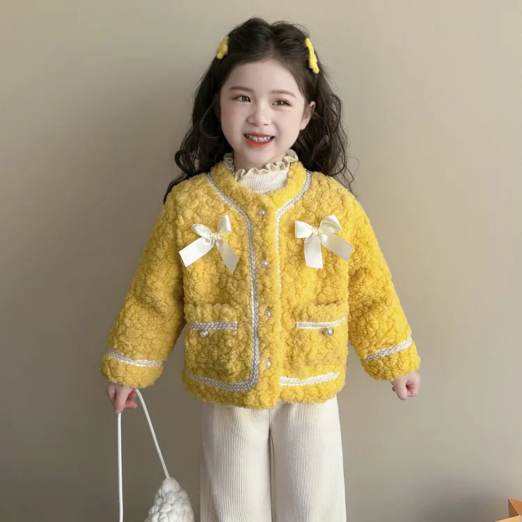 女童小香风外套秋冬季女孩宝宝羊羔绒上衣儿童韩版洋气加厚毛毛衣