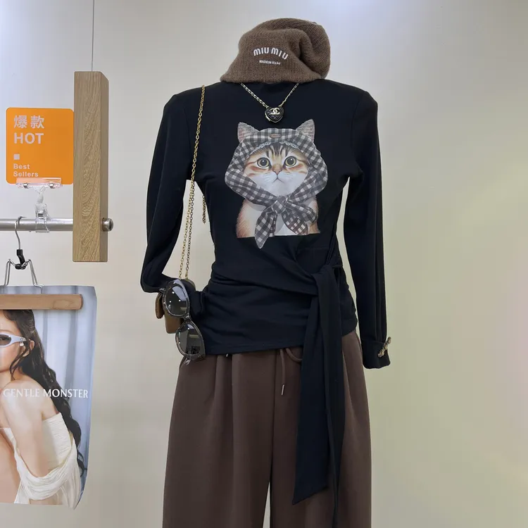 2025法式漂亮独特高级感冬款加绒加厚飘带印花t恤女秋冬上衣ins