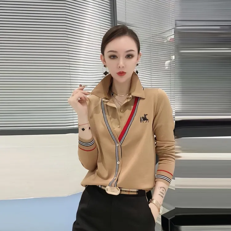 秋冬季新款休闲百搭条纹衬衣领毛衣假两件上衣女士开衫长袖针织衫