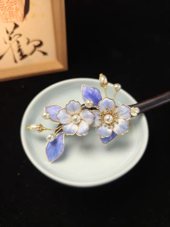 [采薇]国风设计蚕丝绒花檀木发簪盘发汉服配饰旗袍挽发发钗