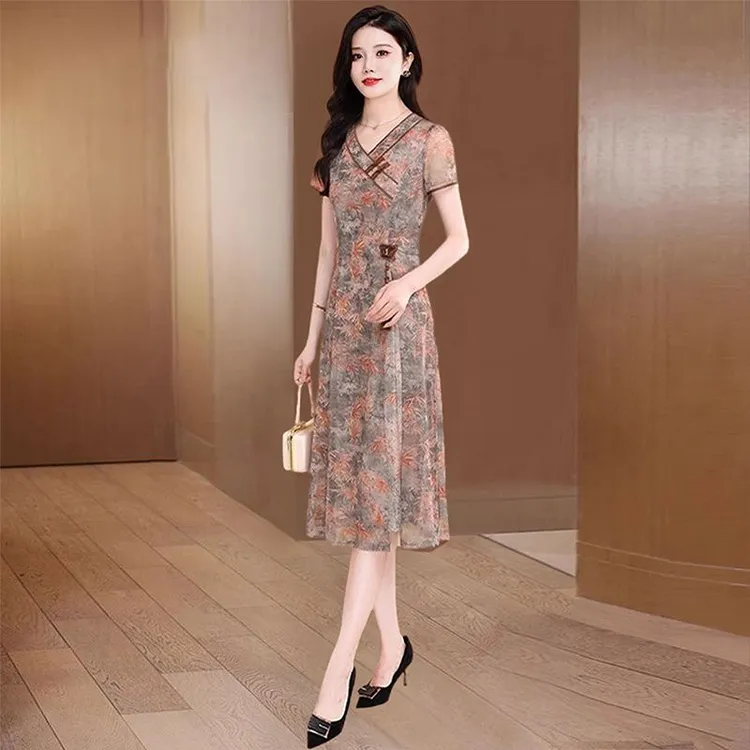 高端精致碎花连衣裙女2025夏季气质名媛高级感礼服妈妈贵夫人品牌