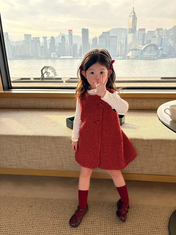 《小思家》2025秋冬新款童装半高领纯色打底衫儿童格子连衣裙套装