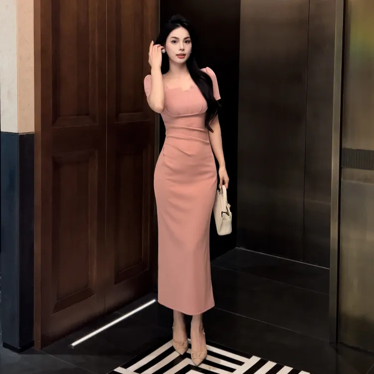 显瘦气质简单夏季温柔长款连衣裙