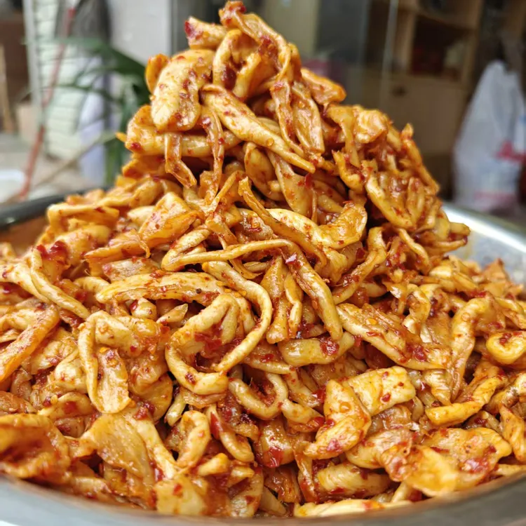 湖南特产香辣萝卜块农家开胃下饭菜脆爽萝卜条腌制酱菜